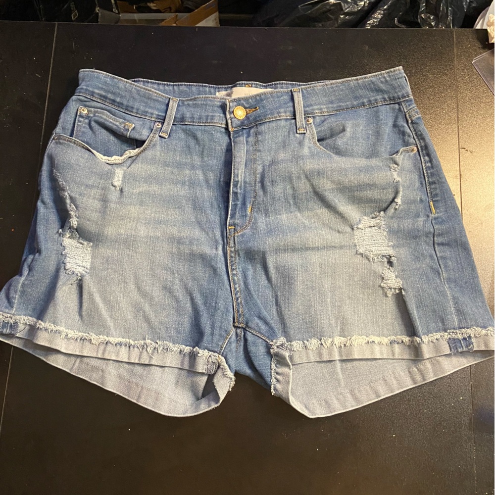 Levis Signature High Rise Stretch Denim Jean Shorts Cuffed Distressed  33  waist